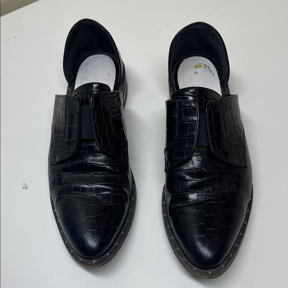 Freda Salvador Women's Croc Embossed
D'Orsay Loafers in black, Size 7.5